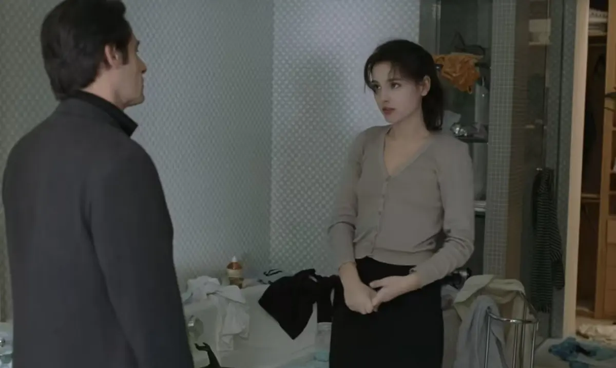 《所有的人都无知》维吉妮·拉朵嫣主演-法国剧情片无删减珍藏版-所有的人都无知全集HD中字免费在线观看